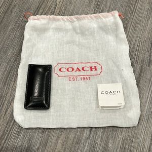 🌺 NWT Coach leather magnetic money clip. Dust bag included